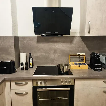 Apartment Maremar - Design Maisonette Altstadt - 4 Pers - 57qm - Luxus Boxspringbett - Kueche - Arbeitsplatz - Privater Parkplatz *