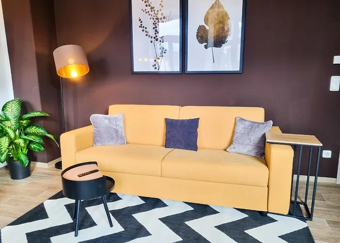 Maremar - Design Maisonette Altstadt - 4 Pers - 57qm - Luxus Boxspringbett - Kueche - Arbeitsplatz - Privater Parkplatz 公寓 格赖茨